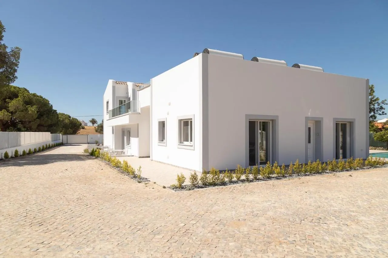Apartamento O Pinhal Do Avo - By Bedzy Almancil Portugal